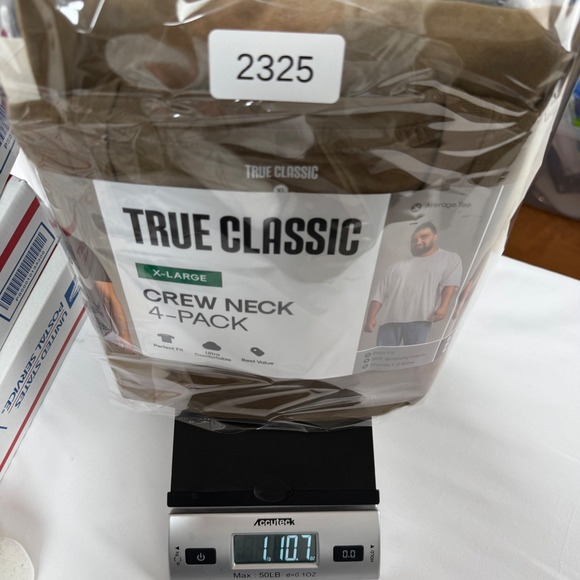 True Classic NWT Mens Crew Neck 4-Pack T-Shirt Pack Slimming Comfort - Picture 5 of 5